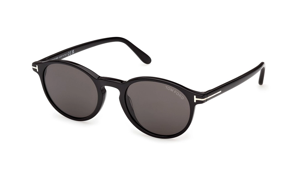 Солнцезащитные очки TOM FORD FT 1331 01A